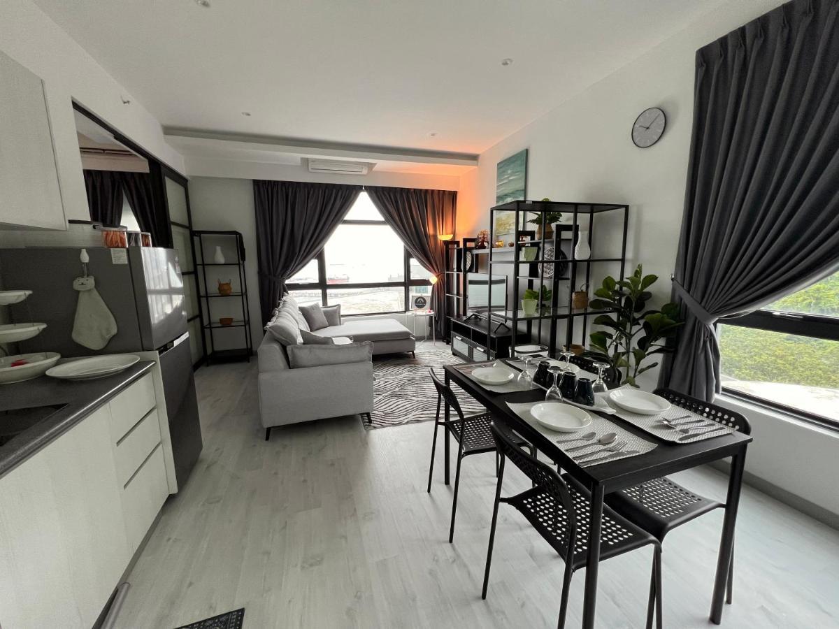 Jesselton Quay Suite By Backyard Κότα Κιναμπαλού Εξωτερικό φωτογραφία