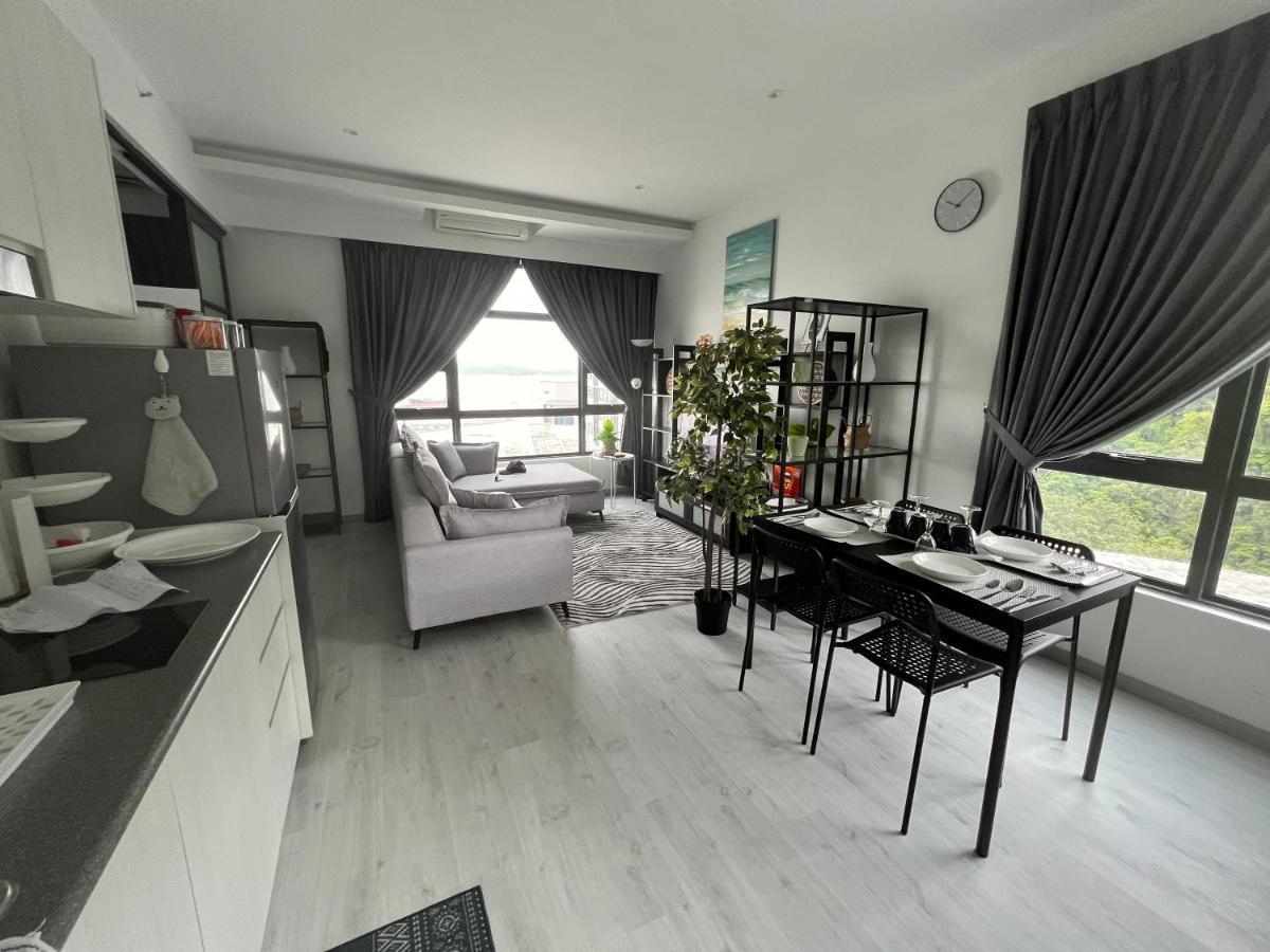 Jesselton Quay Suite By Backyard Κότα Κιναμπαλού Εξωτερικό φωτογραφία
